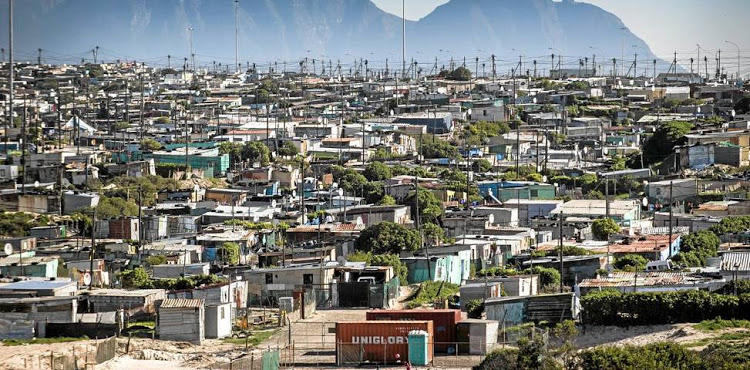 Informal settlement Indlovu, in Khayelitsha, Cape Town. Picture: DAVID HARRISON (source: www.businesslive.co.za)